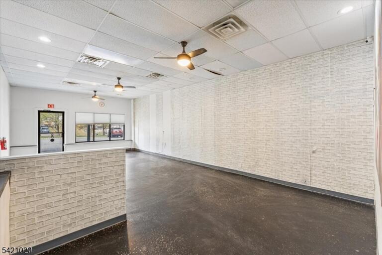 Property listing MLS 4019059 photo 3