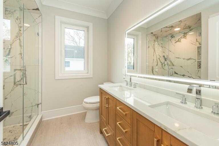 Property listing MLS 4021308 photo 33