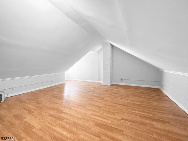 Property listing MLS 4021375 photo 14