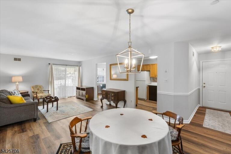 image-4021910-10.jpeg