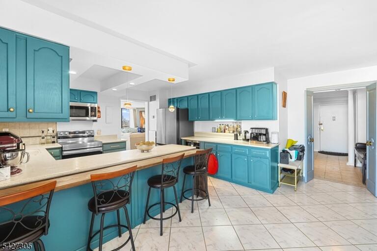 Property listing MLS 4023409 photo 13