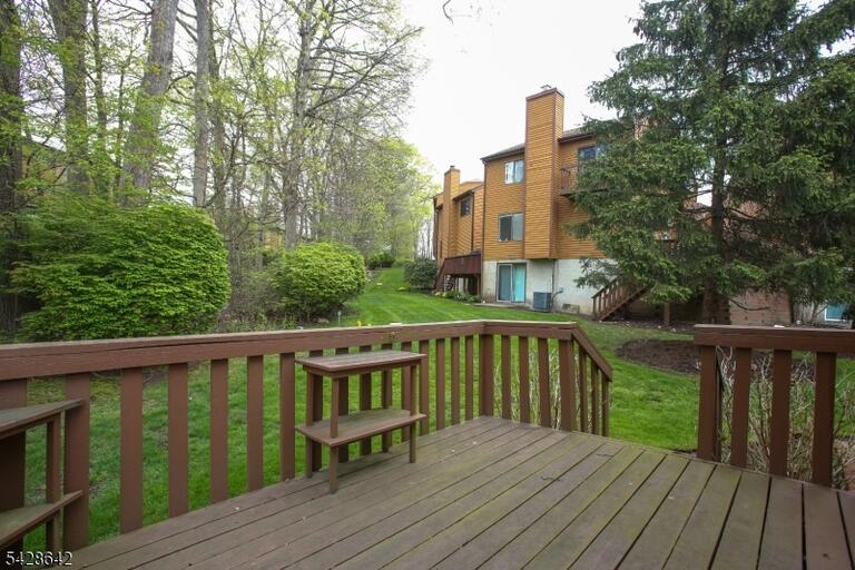 Property listing MLS 4024570 photo 30