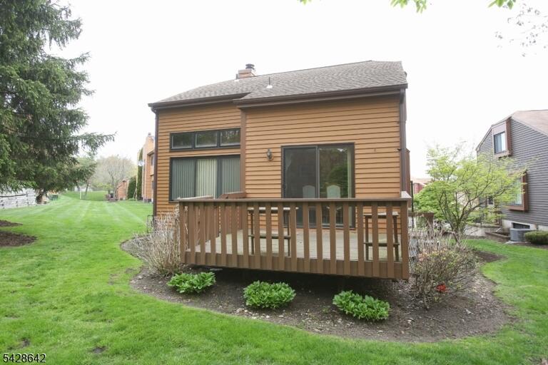 Property listing MLS 4024570 photo 32