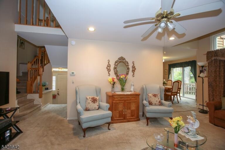 Property listing MLS 4024570 photo 4