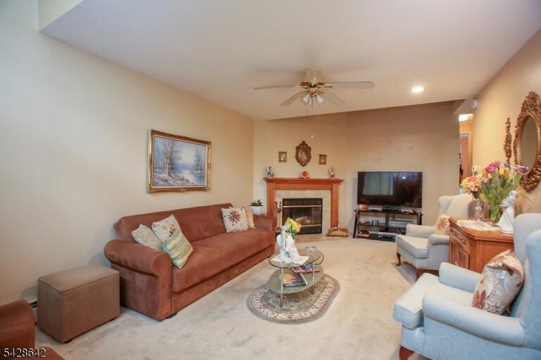 Property listing MLS 4024570 photo 5