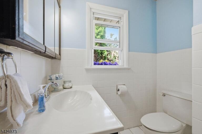 Property listing MLS 4024954 photo 21