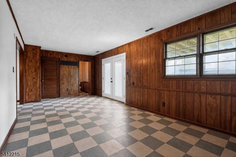 Property listing MLS 4025630 photo 11