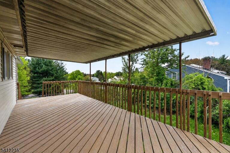 Property listing MLS 4025630 photo 17