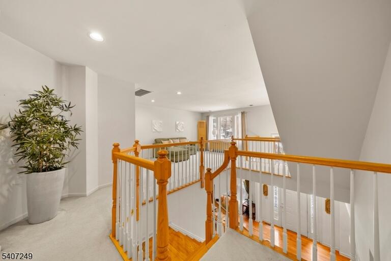 Property listing MLS 4025820 photo 15