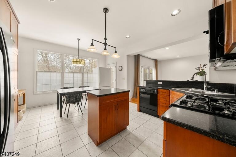 Property listing MLS 4025820 photo 7