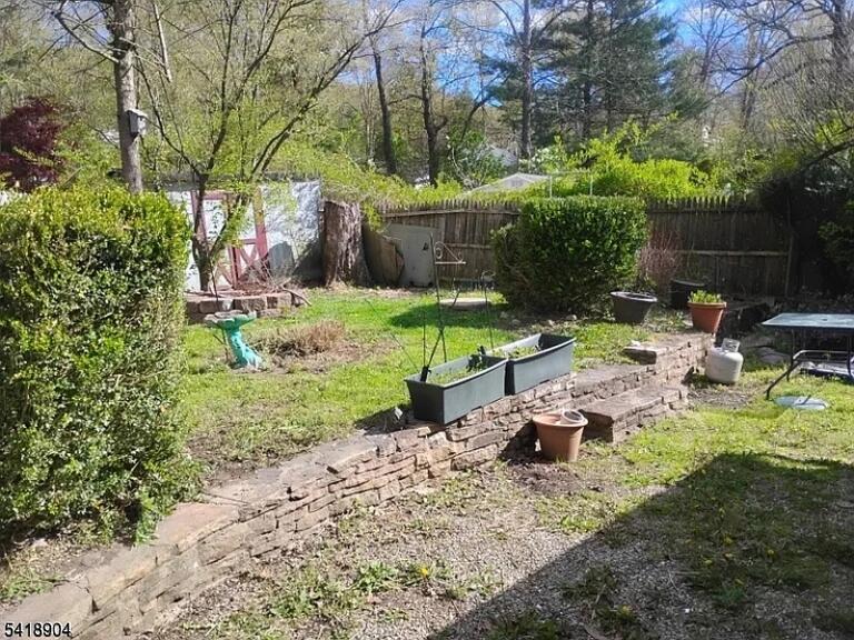 Property listing MLS 4026157 photo 17