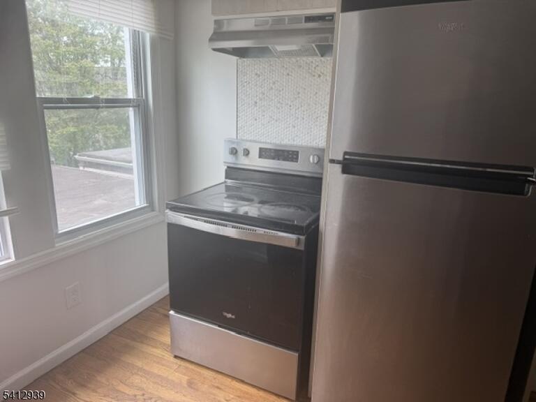 Property listing MLS 4026501 photo 3