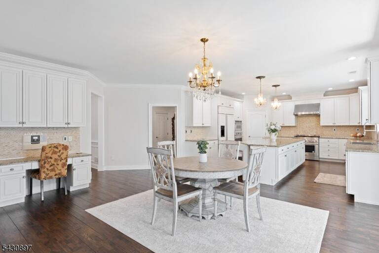 Property listing MLS 4026560 photo 17