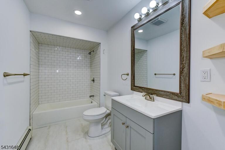 Property listing MLS 4027164 photo 32