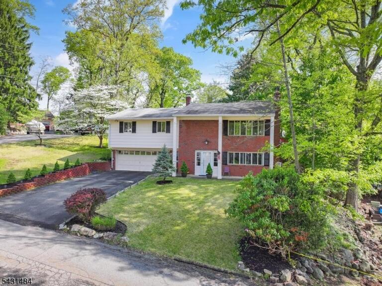 Property listing MLS 4027221 photo 41