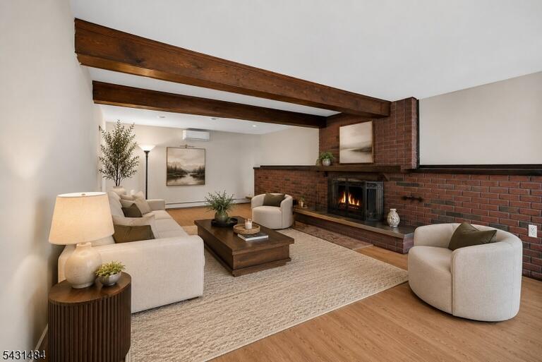 Property listing MLS 4027221 photo 5