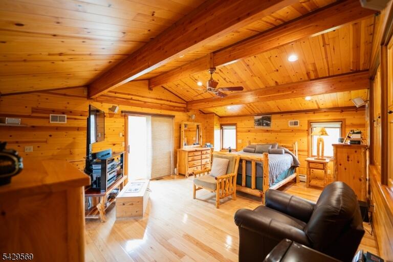Property listing MLS 4027730 photo 39