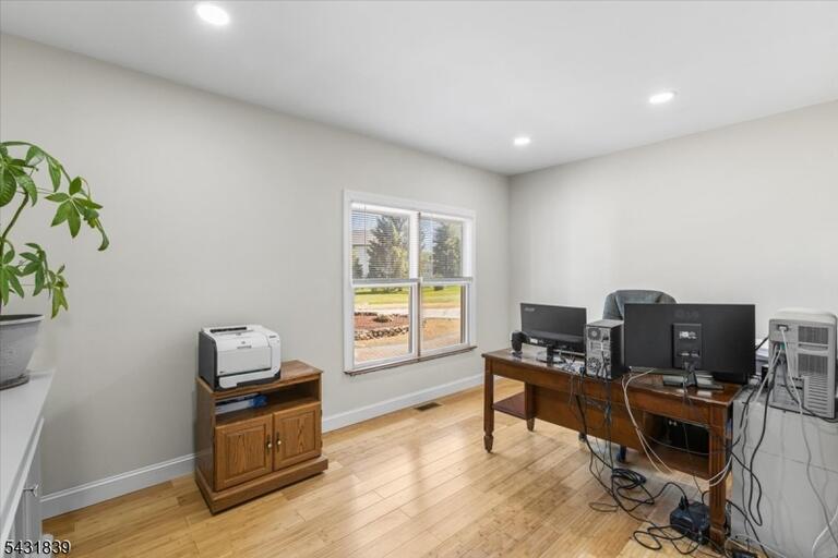 Property listing MLS 4027784 photo 27