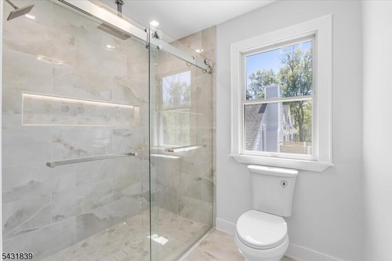 Property listing MLS 4027784 photo 31