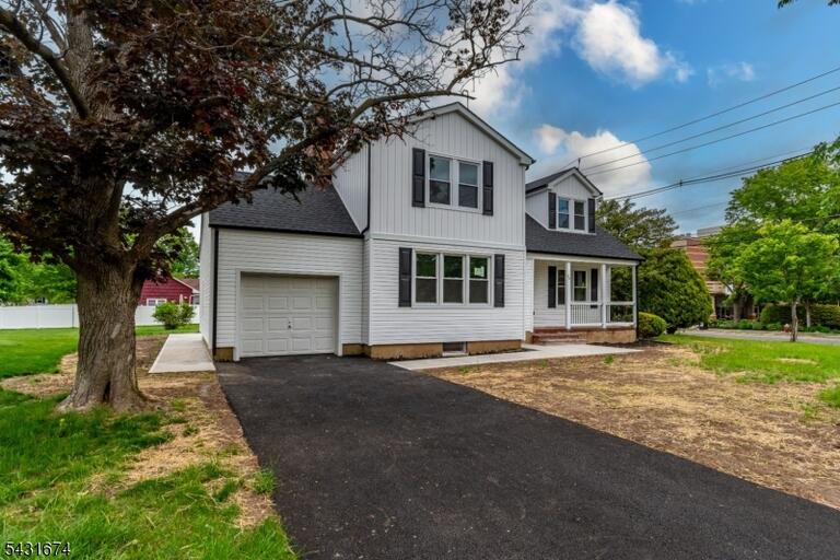 Property listing MLS 4028041 photo 1