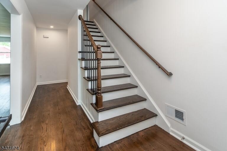 Property listing MLS 4028041 photo 7