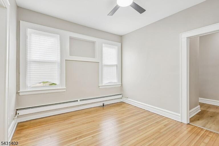 Property listing MLS 4028069 photo 4