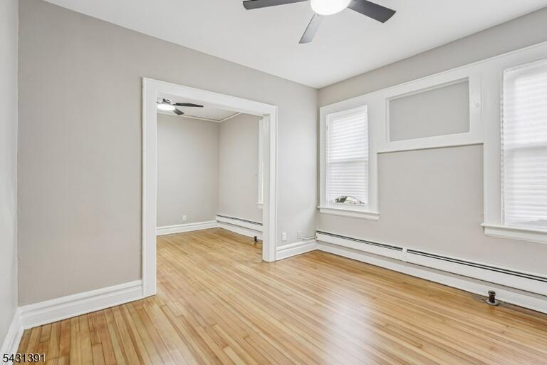 Property listing MLS 4028072 photo 5