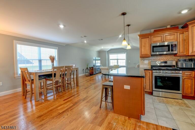 Property listing MLS 4028455 photo 21