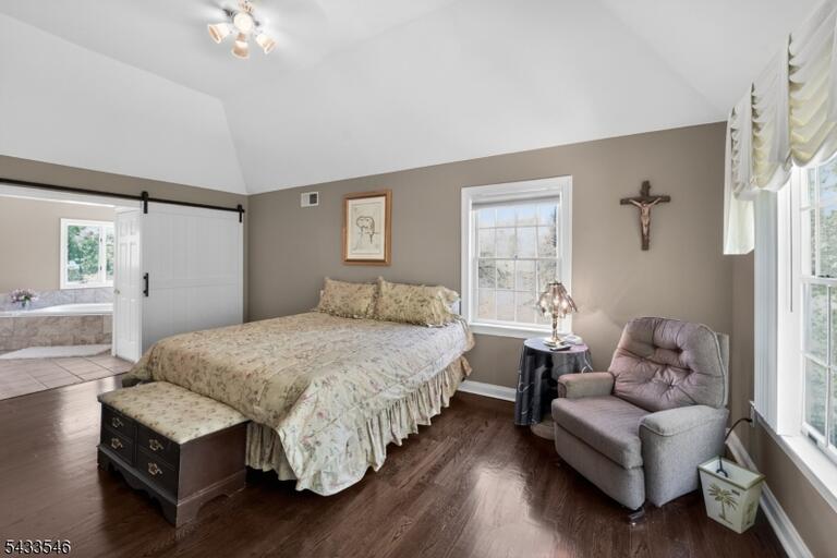 Property listing MLS 4029126 photo 18