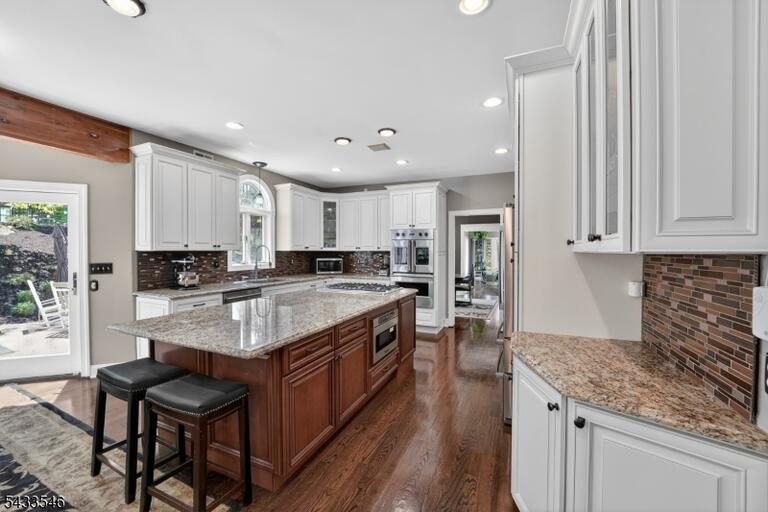 Property listing MLS 4029126 photo 9