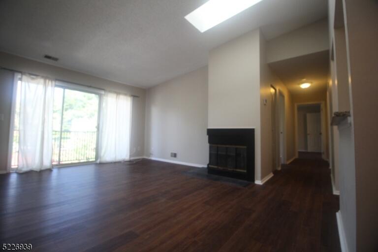 Property listing MLS 4029498 photo 3