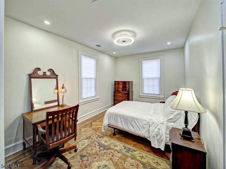 Property listing MLS 4030119 photo 16