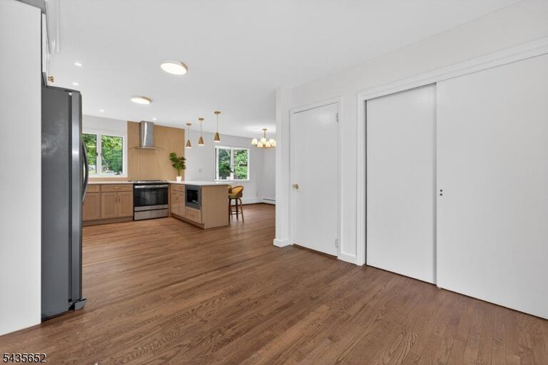 Property listing MLS 4030870 photo 18