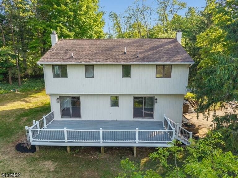 Property listing MLS 4030870 photo 2