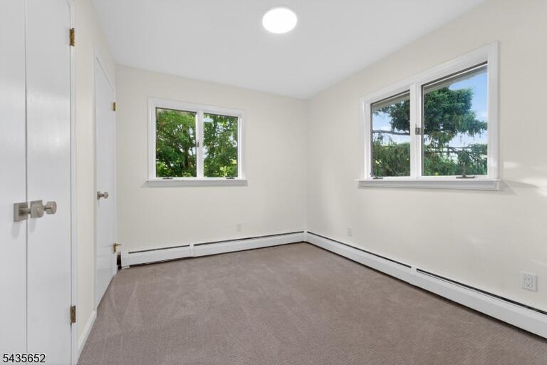 Property listing MLS 4030870 photo 31