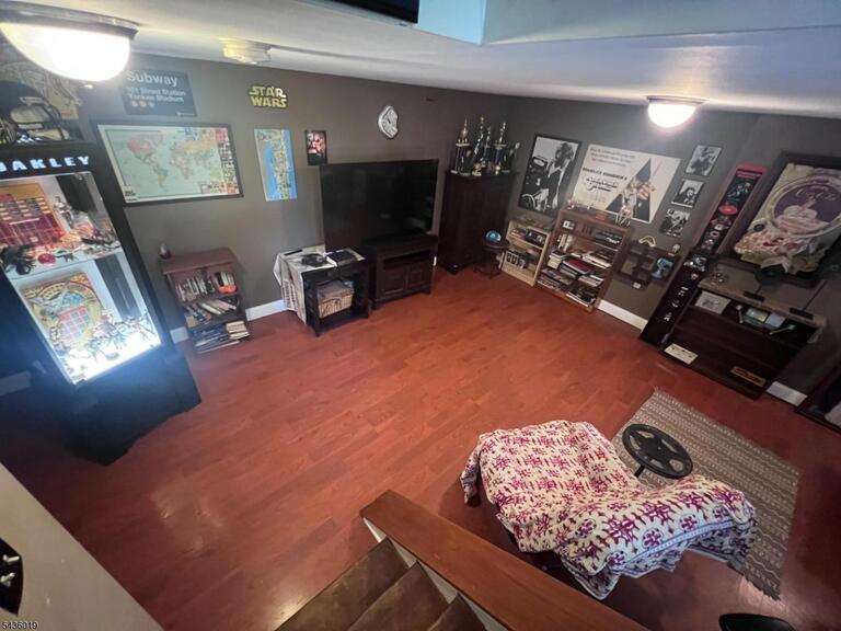 Property listing MLS 4031425 photo 24