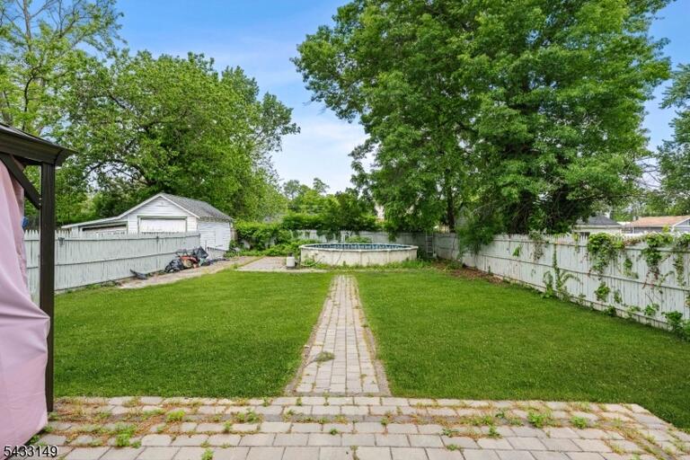 Property listing MLS 4031519 photo 29