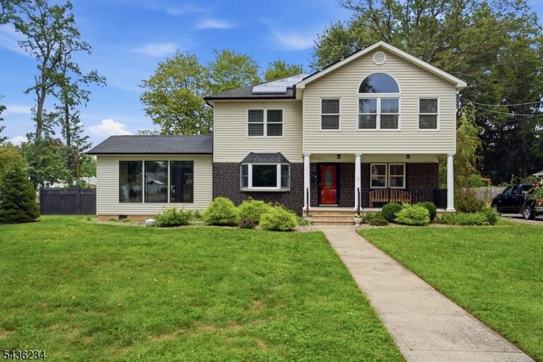 Property listing MLS 4031577 photo 1