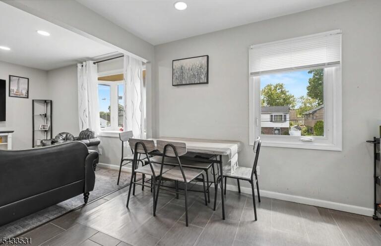 Property listing MLS 4031696 photo 10