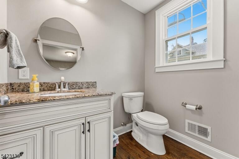 Property listing MLS 4031828 photo 25
