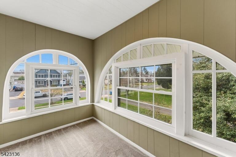 Property listing MLS 4031828 photo 30