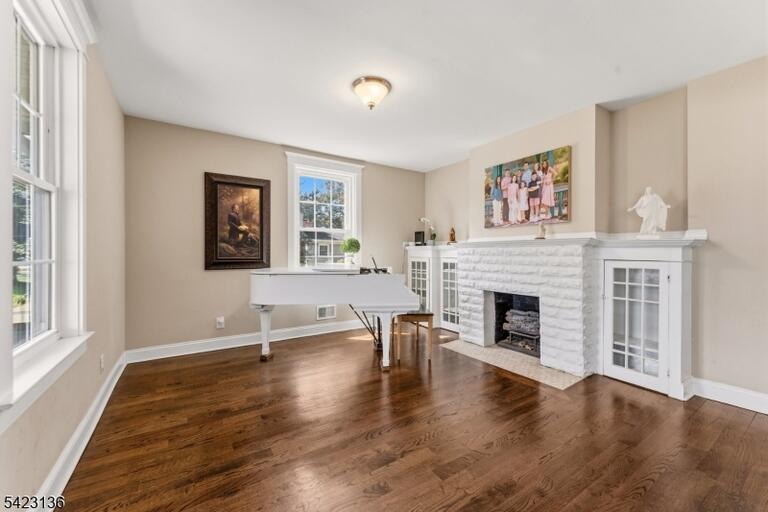 Property listing MLS 4031828 photo 6