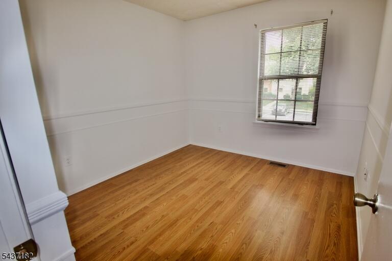 Property listing MLS 4032173 photo 23