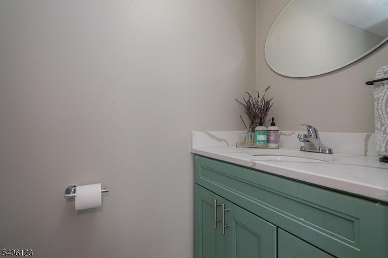 Property listing MLS 4032186 photo 12