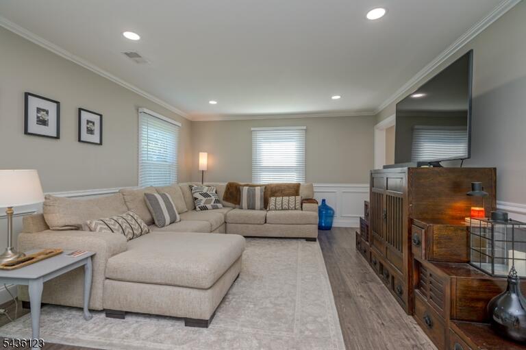 Property listing MLS 4032186 photo 4