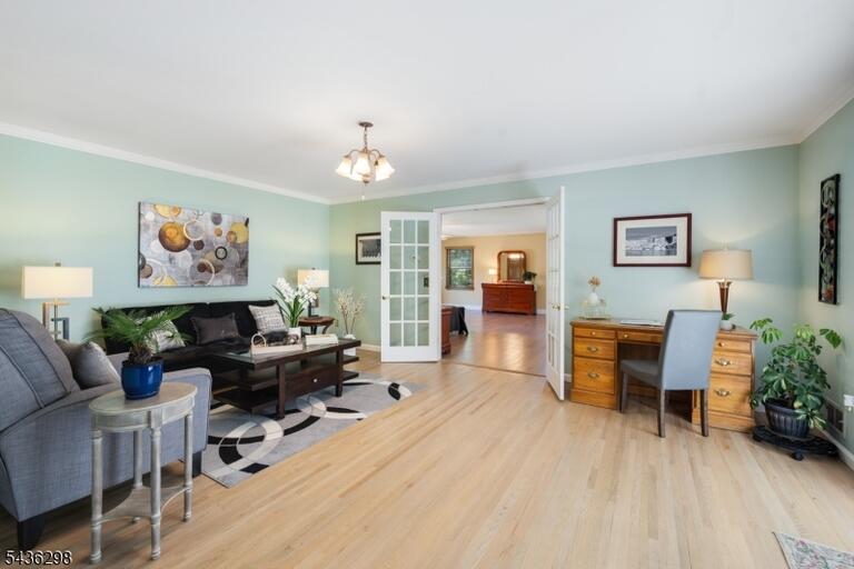 Property listing MLS 4032211 photo 15