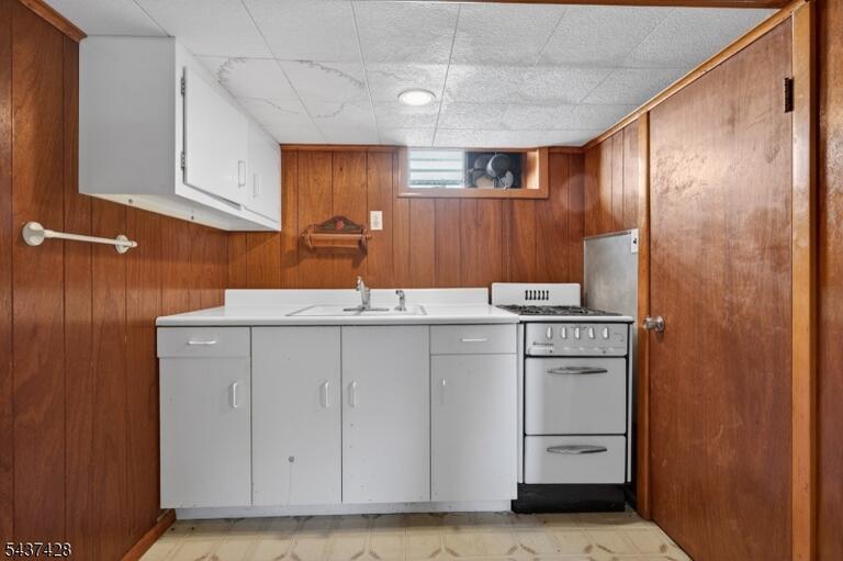 Property listing MLS 4032397 photo 28