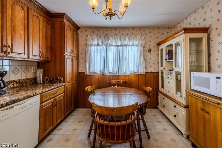 Property listing MLS 4032452 photo 13