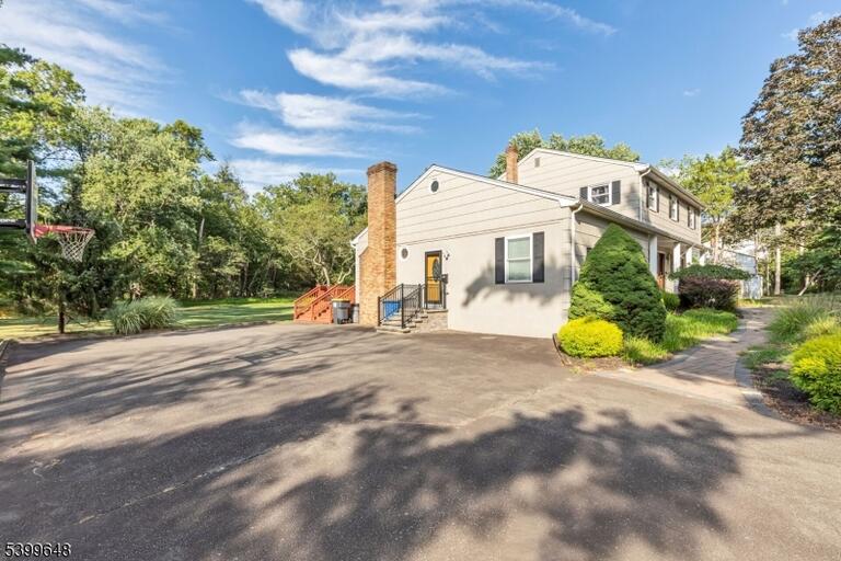 Property listing MLS 4032532 photo 37