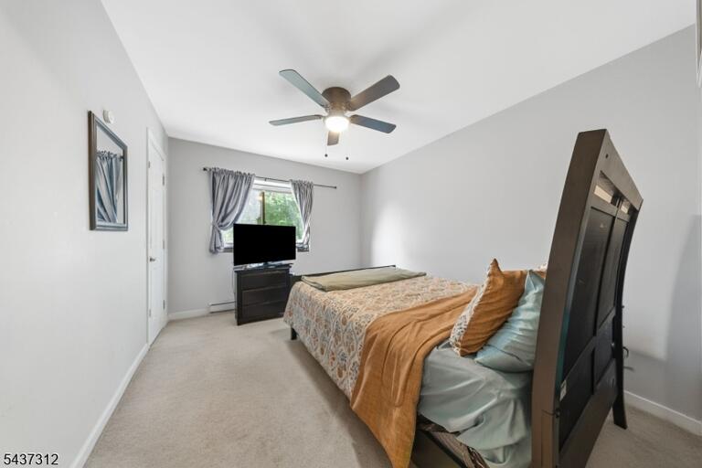 Property listing MLS 4032551 photo 14
